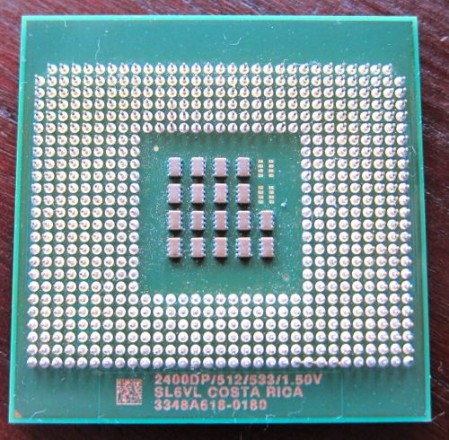 Socket604_Xeon_Prestonia_3.jpg